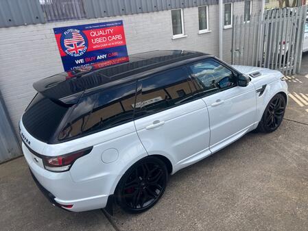 LAND ROVER RANGE ROVER SPORT 3.0 SD V6 HSE Dynamic