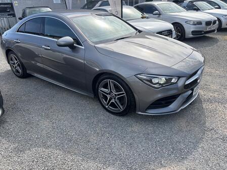 MERCEDES-BENZ CLA 2.0 CLA220d AMG Line