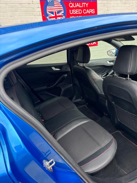 FORD FOCUS 2.0 EcoBlue ST-Line X