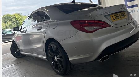 MERCEDES-BENZ CLA 2.1 CLA220d Sport