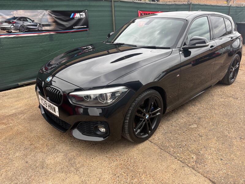 BMW 1 SERIES 1.5 118i M Sport Shadow Edition 5-door
